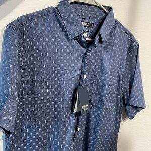 Men’s medium Faherty short sleeve button up